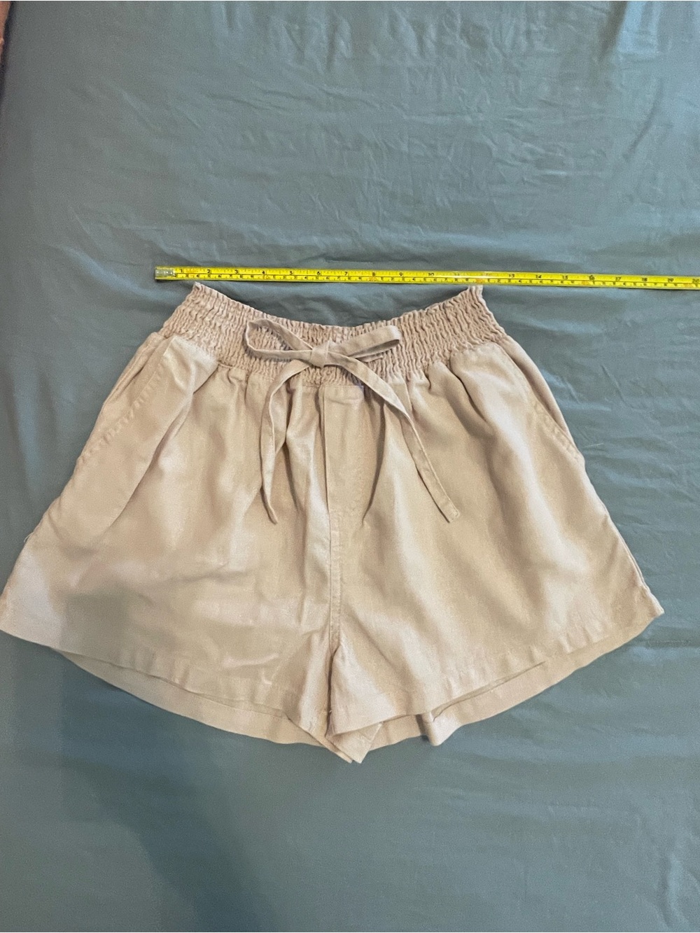 Women's Pink Drawstring Elastic Waist Shorts medium